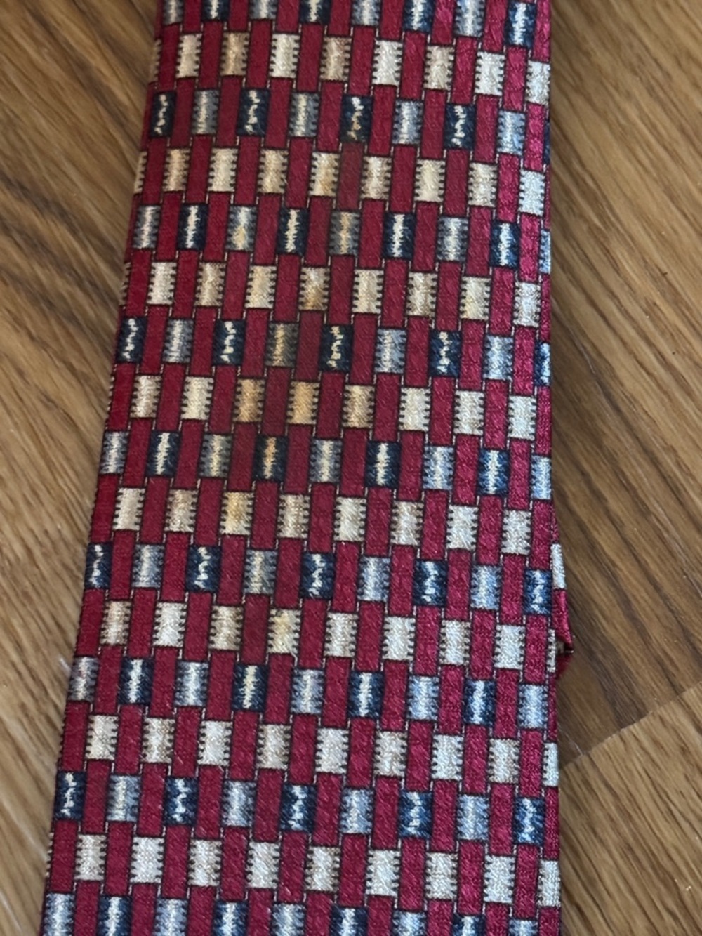Men's Burgandy Red Patterned Tie - Silk USA Countess Mara Vintage - Picture 4 of 4